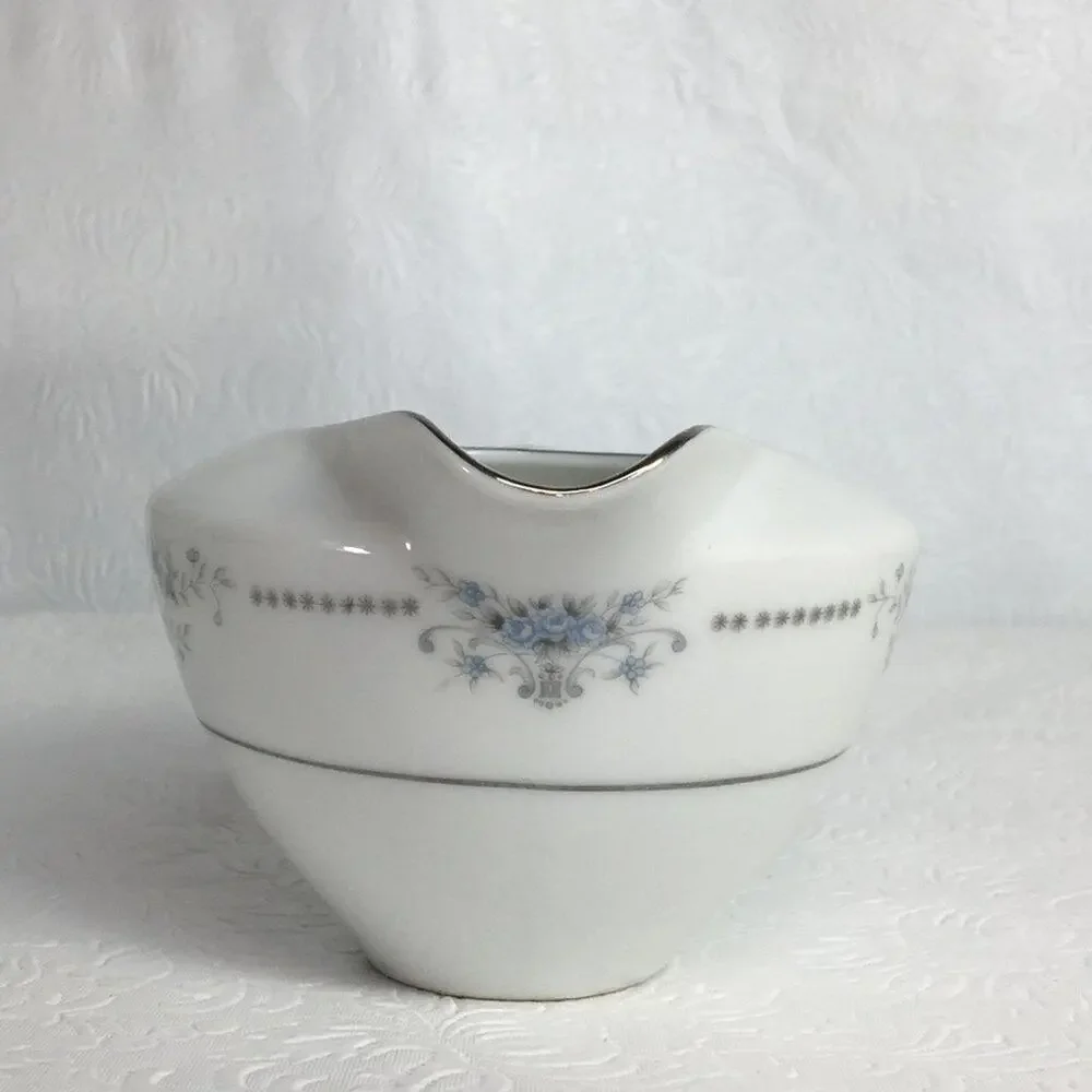Vintage Towne House China Covered Sugar & Creamer Set Providence Pattern Japan